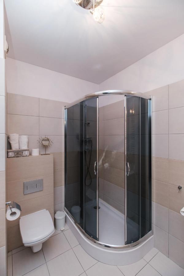 Warsaw Inside Apartments Exterior photo